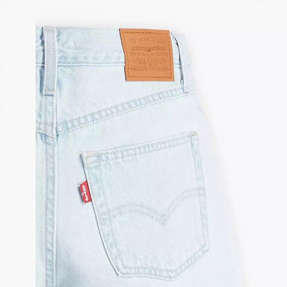 Levis 80s Mom Womens Shorts Light Wash - 25 - Picture 8 of 8